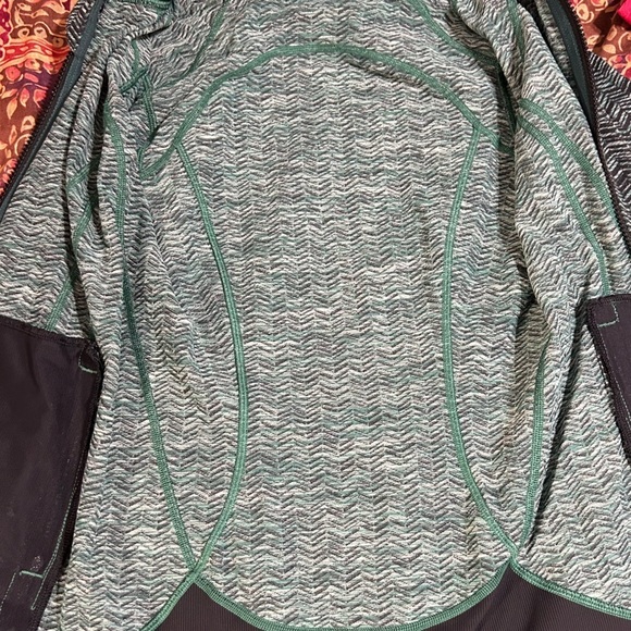 Lululemon Daily Practice Jacket Athleisure Training Sea Mist Deep Green Size 4 - Picture 16 of 16